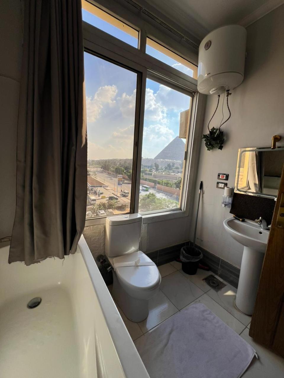 House Pyramids View * Caïro